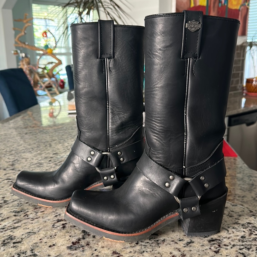 Harley Davidson motorcycle boots
